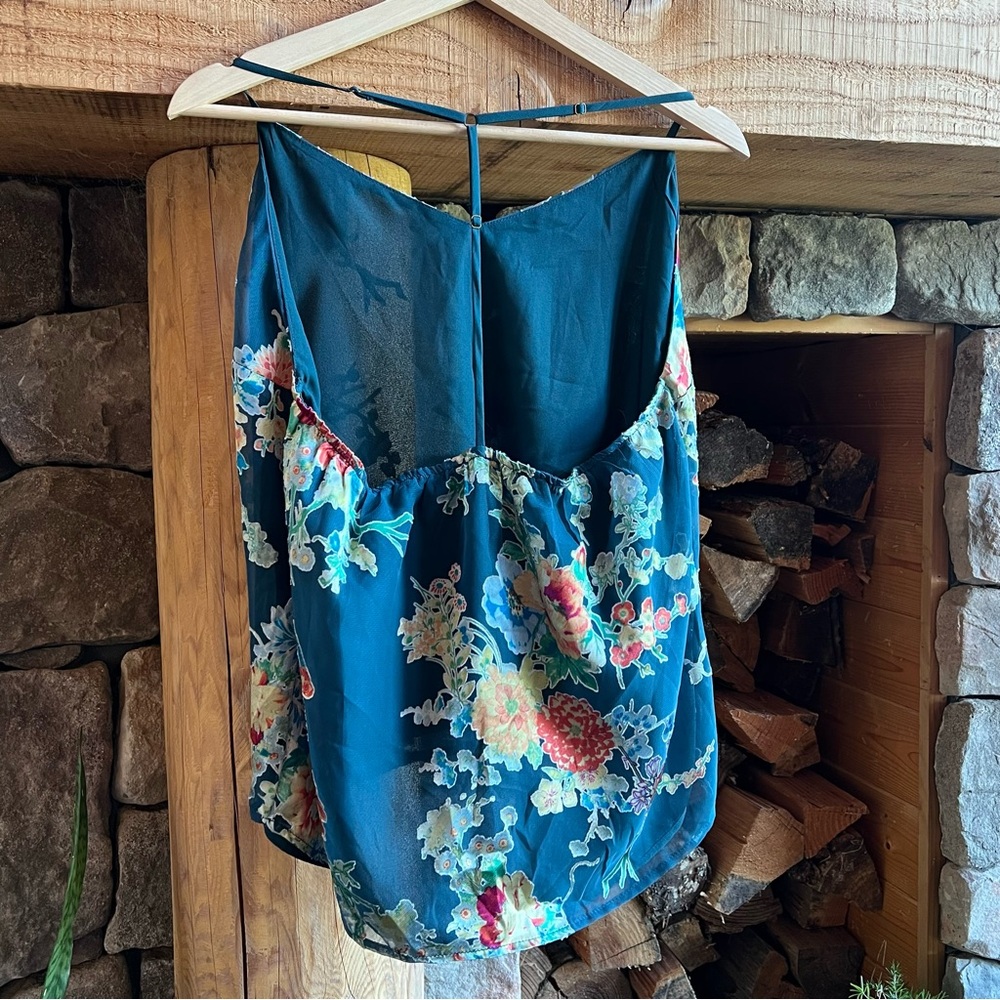 Floral cami - Picture 5 of 10